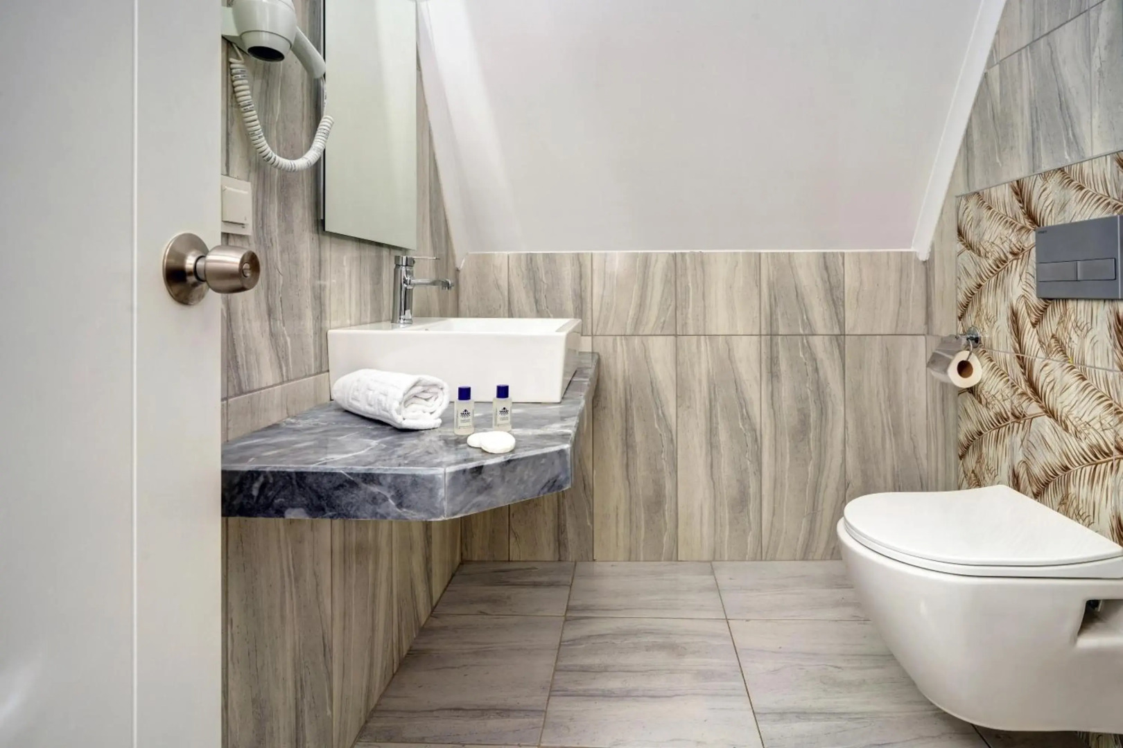 Miss Cleopatra Hotel