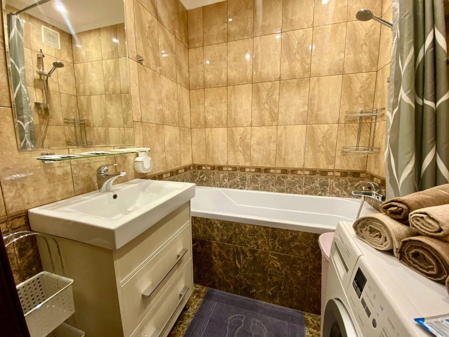 Апартаменты на проспекте Ракетостроителей 5