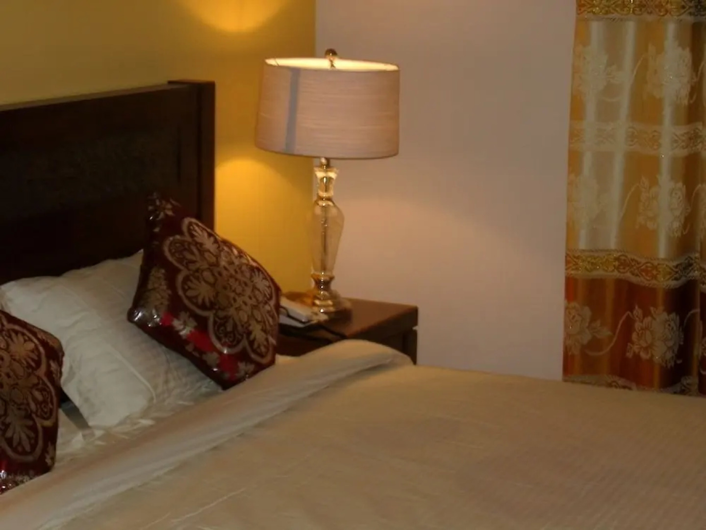 Amreen Sohar Hotel Apartment