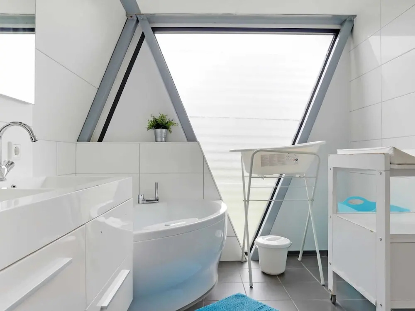 Spacious Holiday Home in Noordwolde With Garden