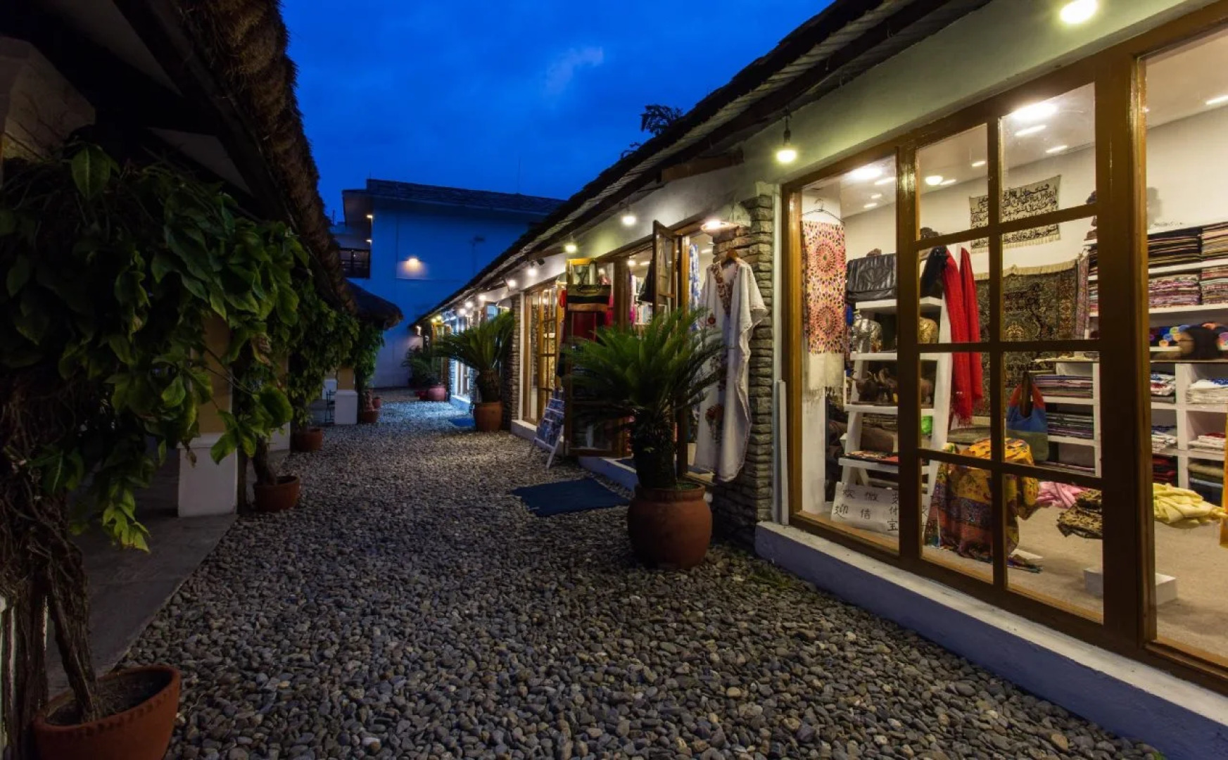 Shangri-La Village Resort