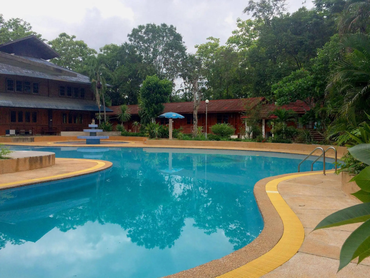 Saksuay Klangdoi Resort