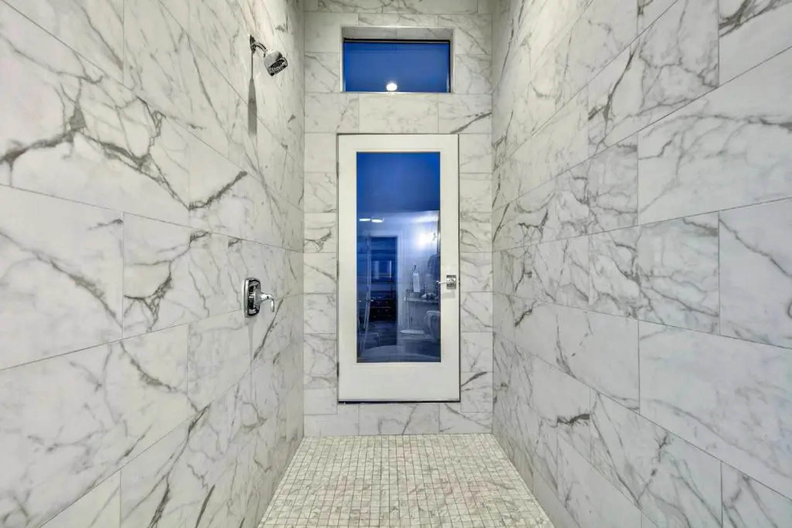 LUXE 4 Blue Diamond Lake Tahoe Lodge