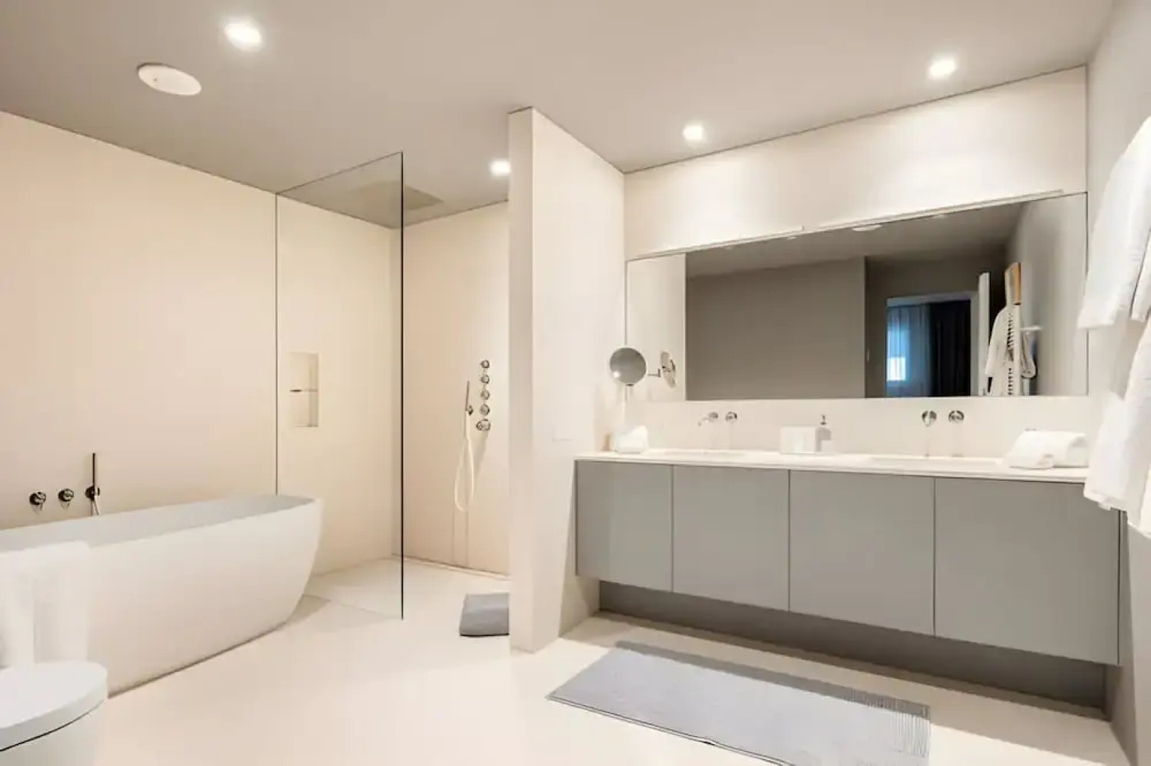 Sea-view Penthouse Spa in Portopiccolo