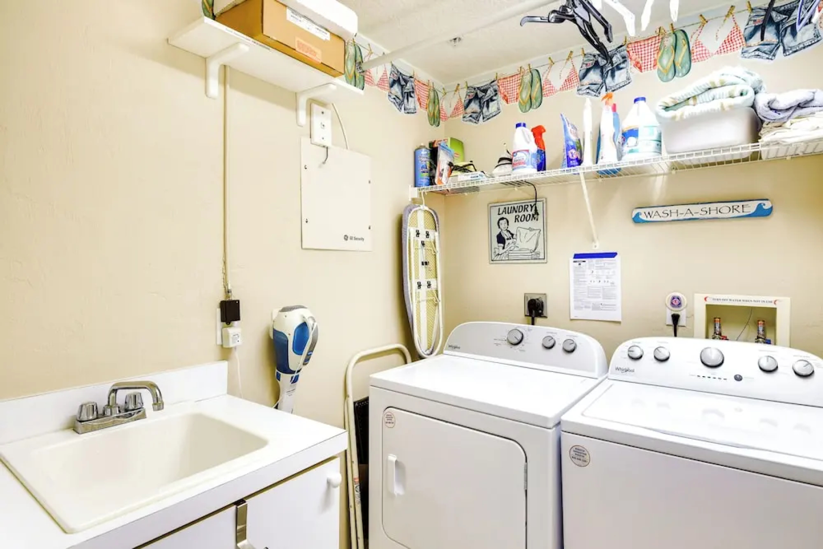 Daytona Beach Condo: Pool Access, Oceanfront