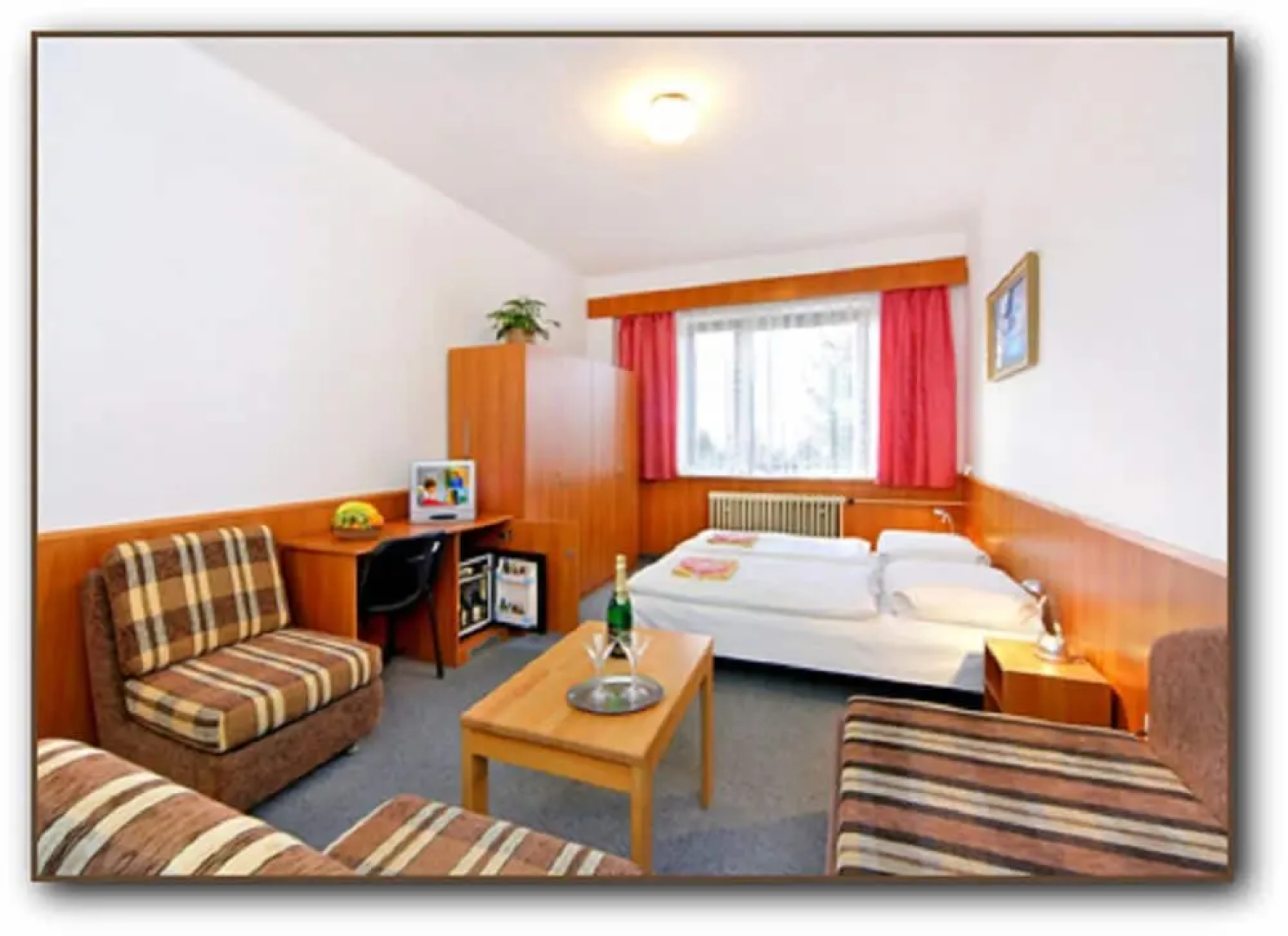 Hotel Diana