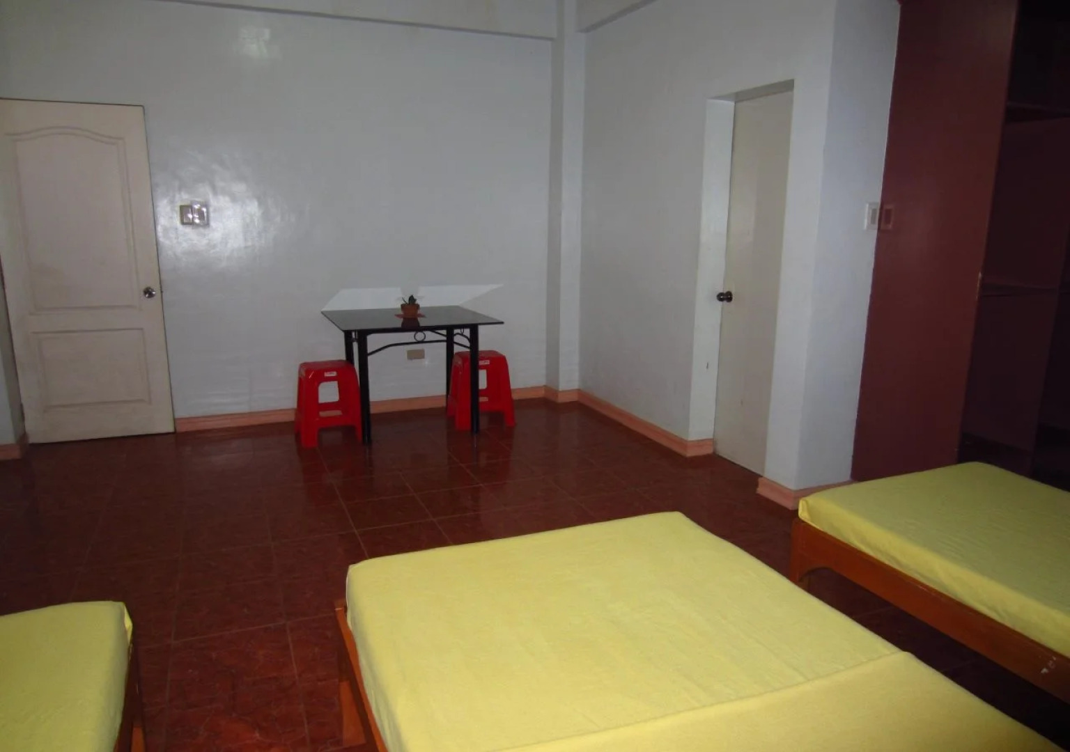 Pere Aristo Guesthouse