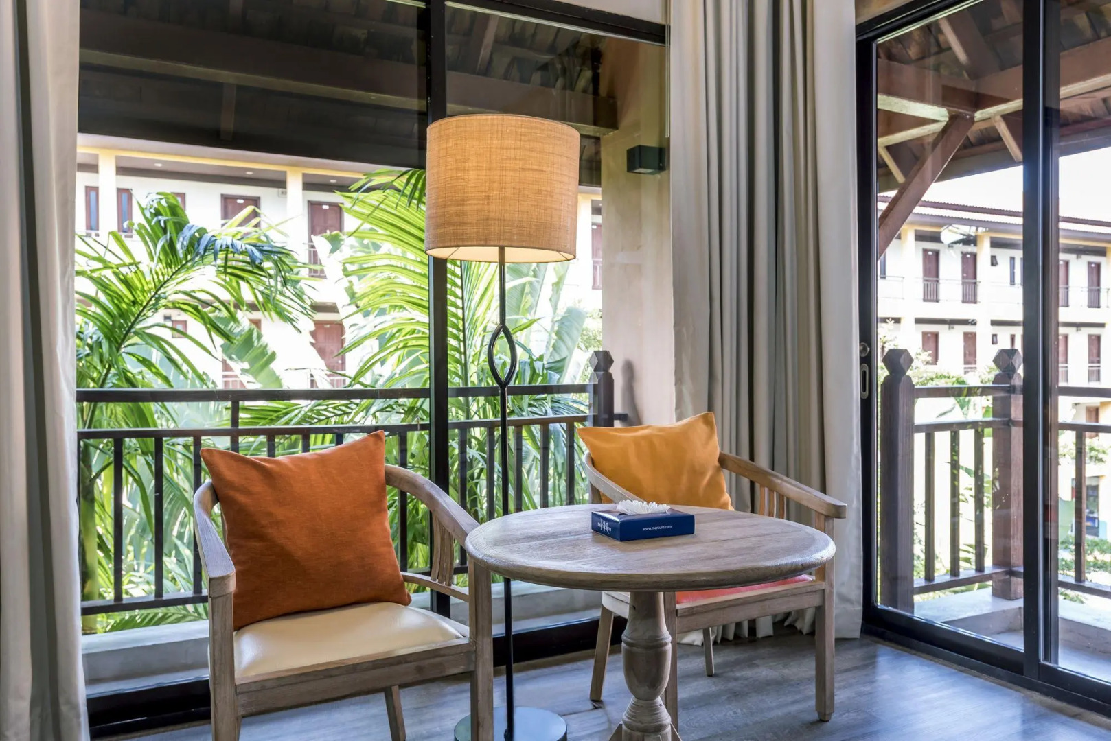 Отель Mercure Samui Chaweng Tana