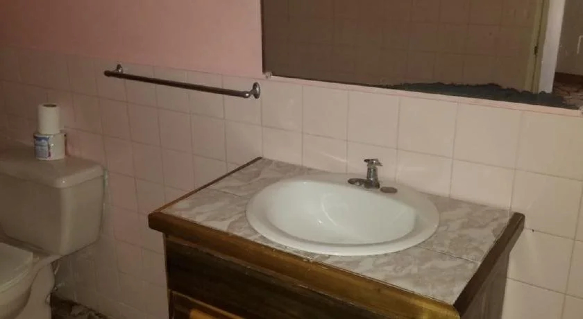 The Cozy Family Inn Guesthouse