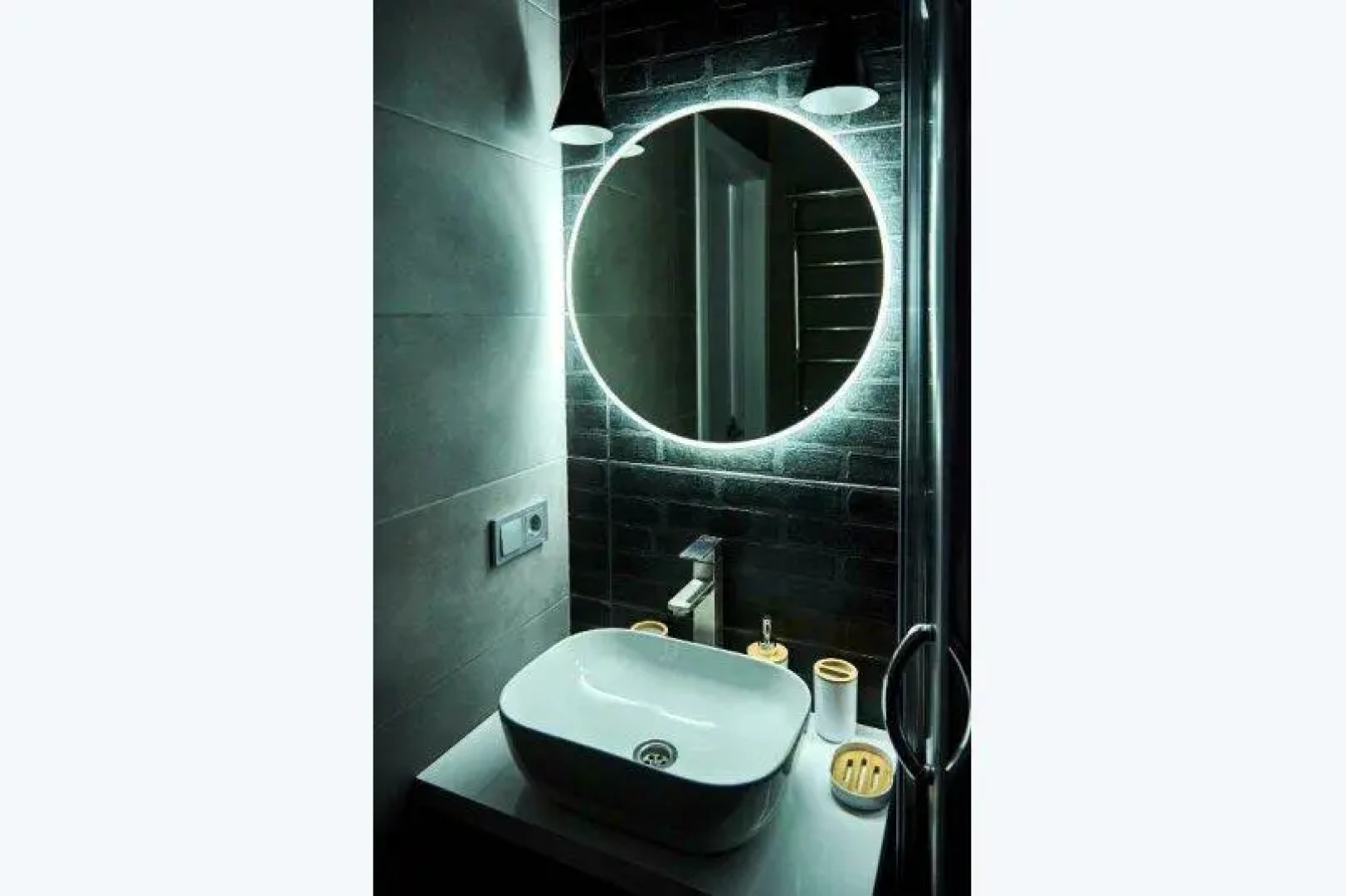 Leont ApartHotel (Леонт АпартОтель)