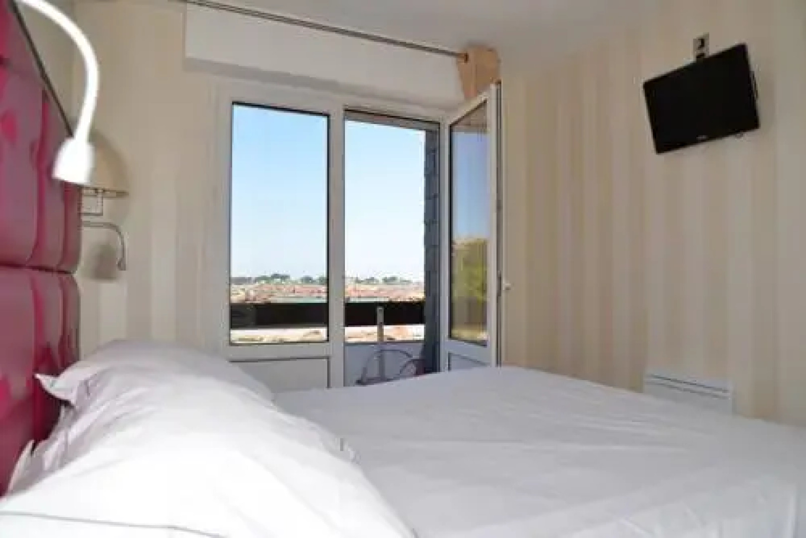 Hôtel Saint Guirec Et De La Plage