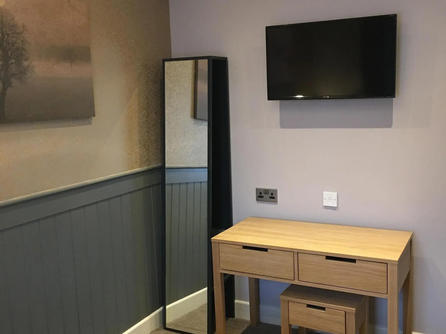 The Tower Arms Hotel