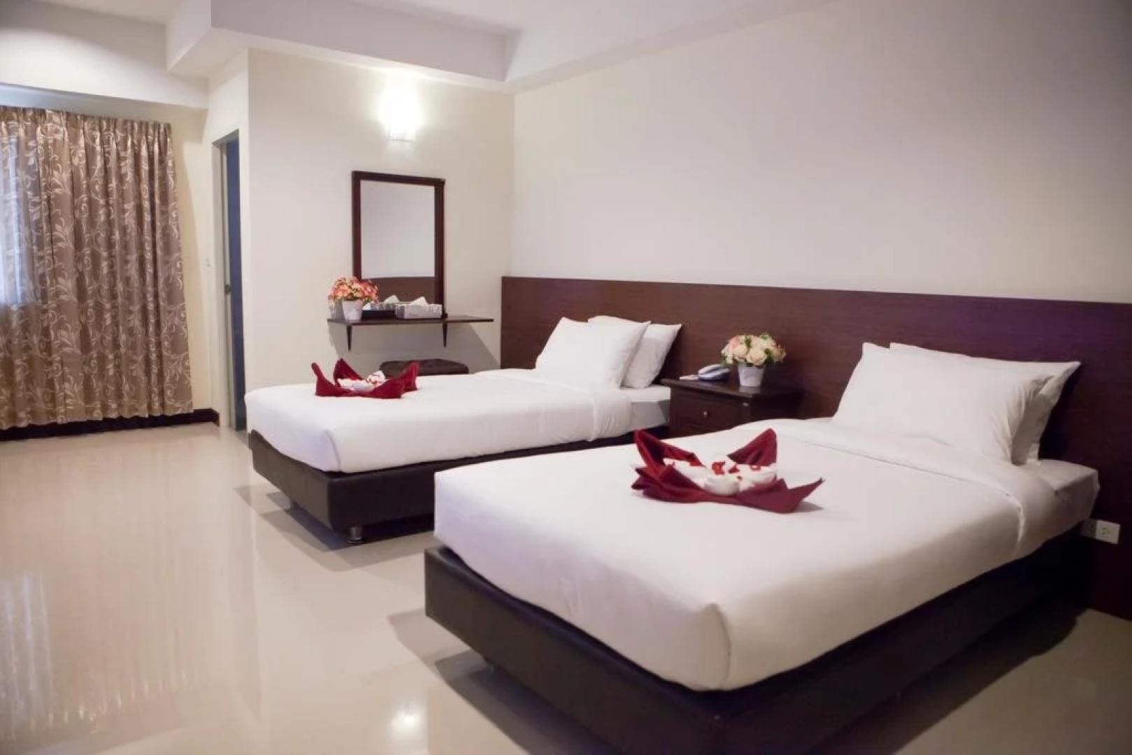 V.Resotel Hotel