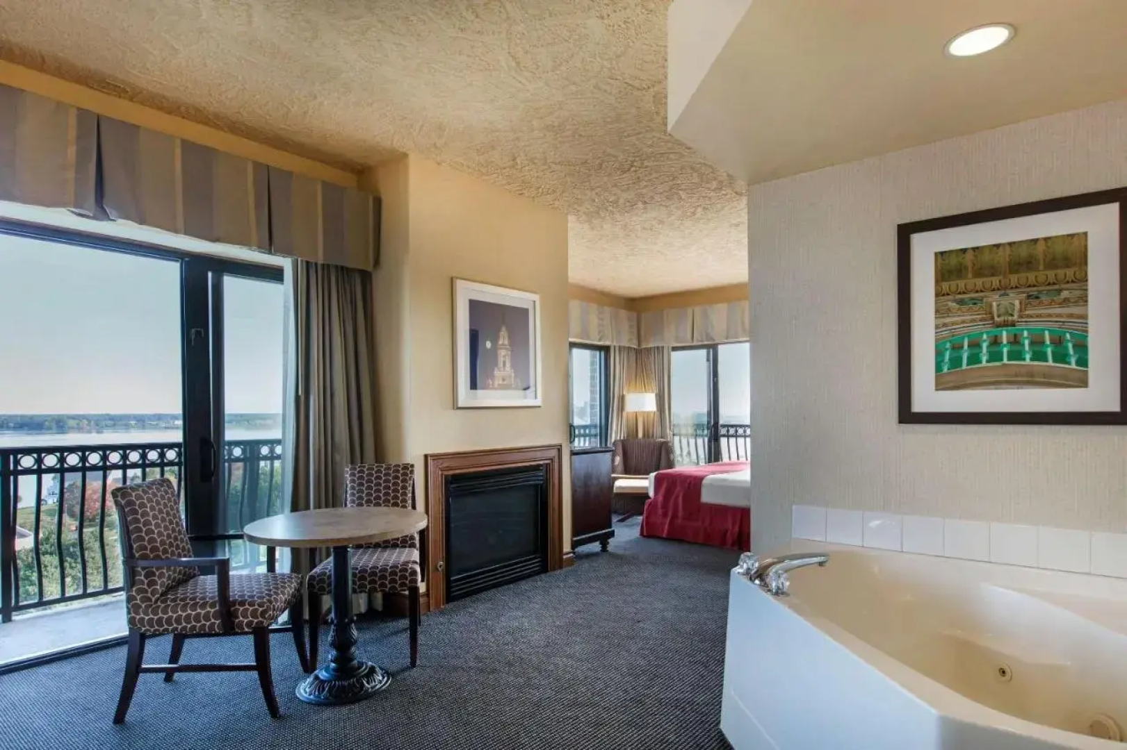 Shoreline Inn & Conference Center, Ascend Collection