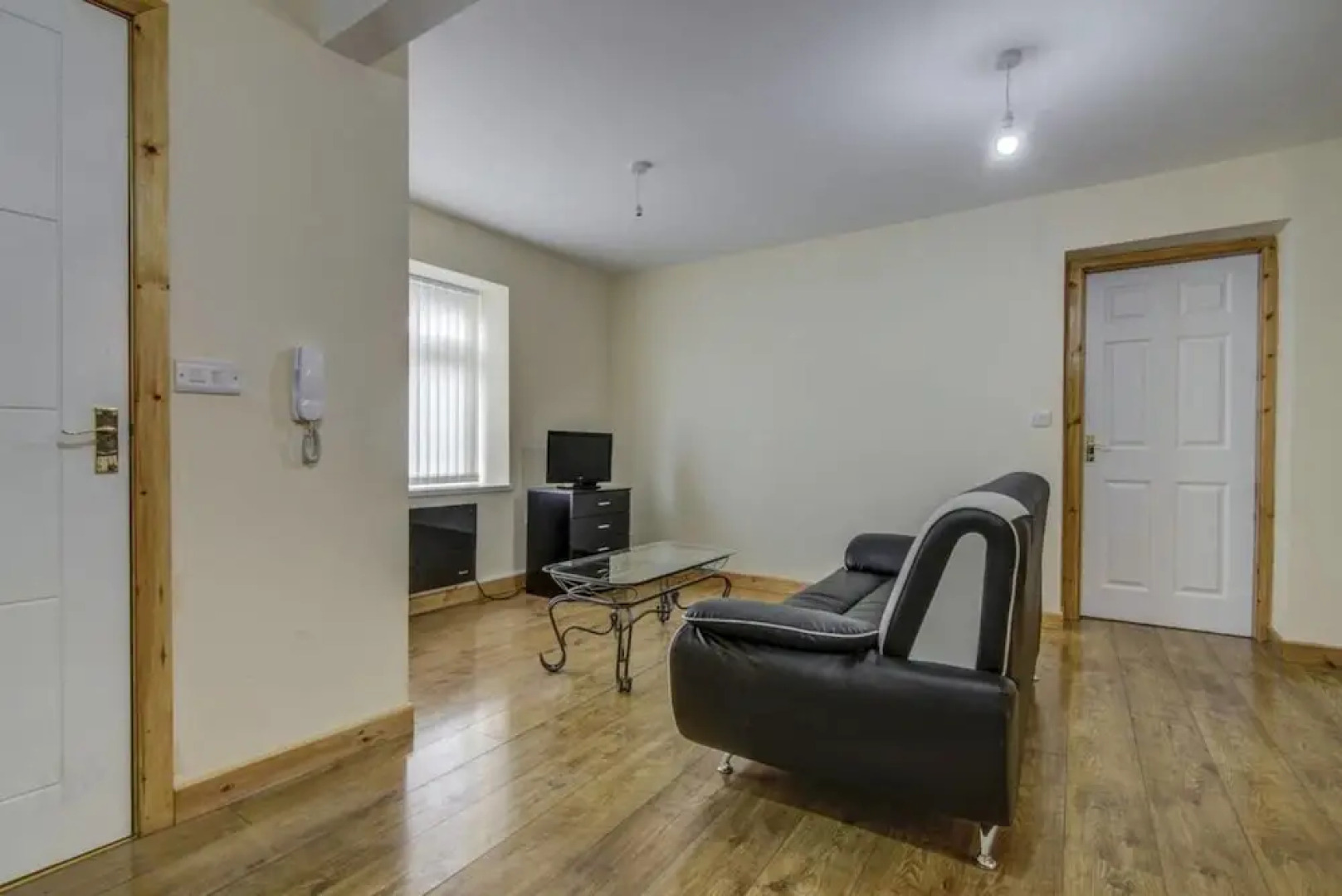 2 Bed, Luxury Apt4 Throstles