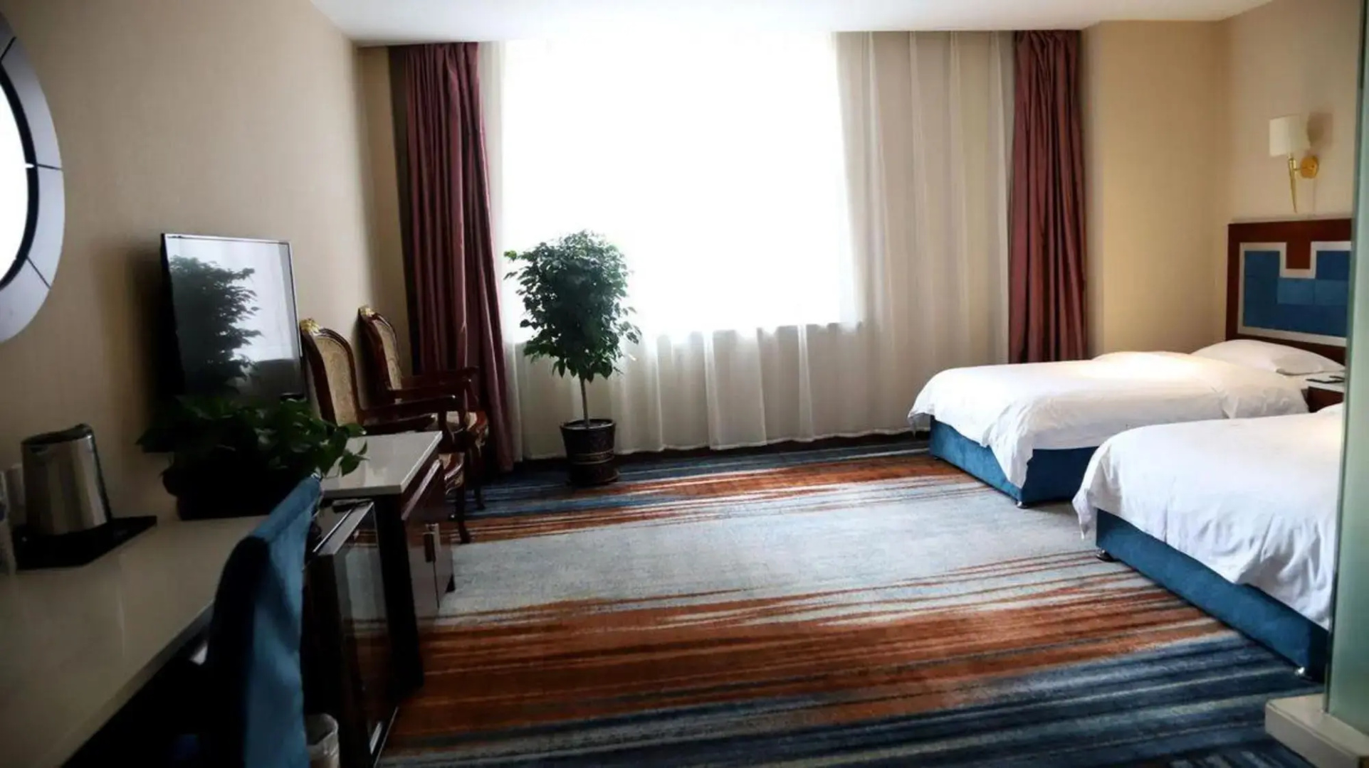 Sheng Shi Zhi Xing Hotel