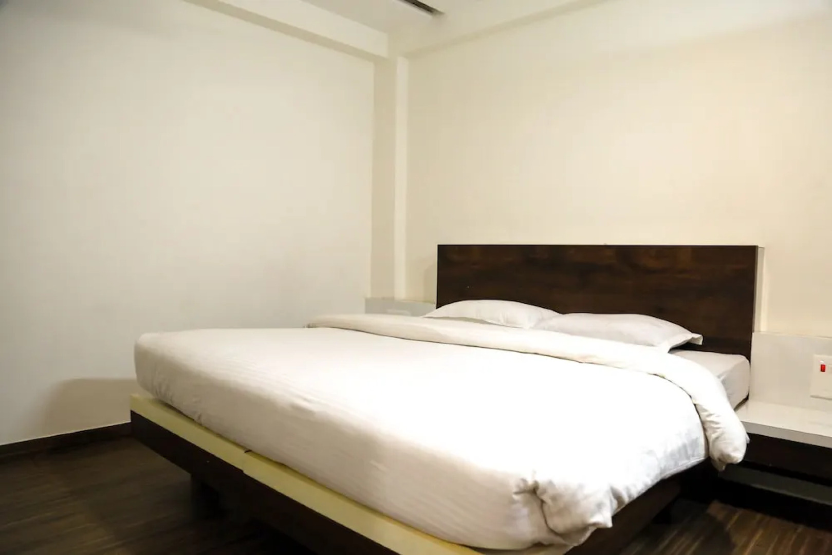 Hotel Madhuvan International