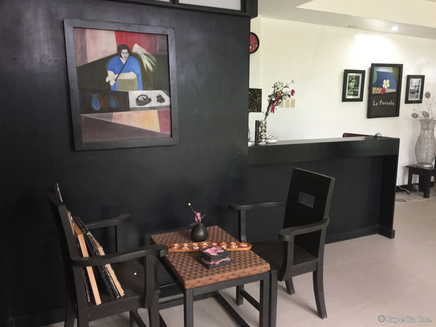 La Pernela Beachfront Resort