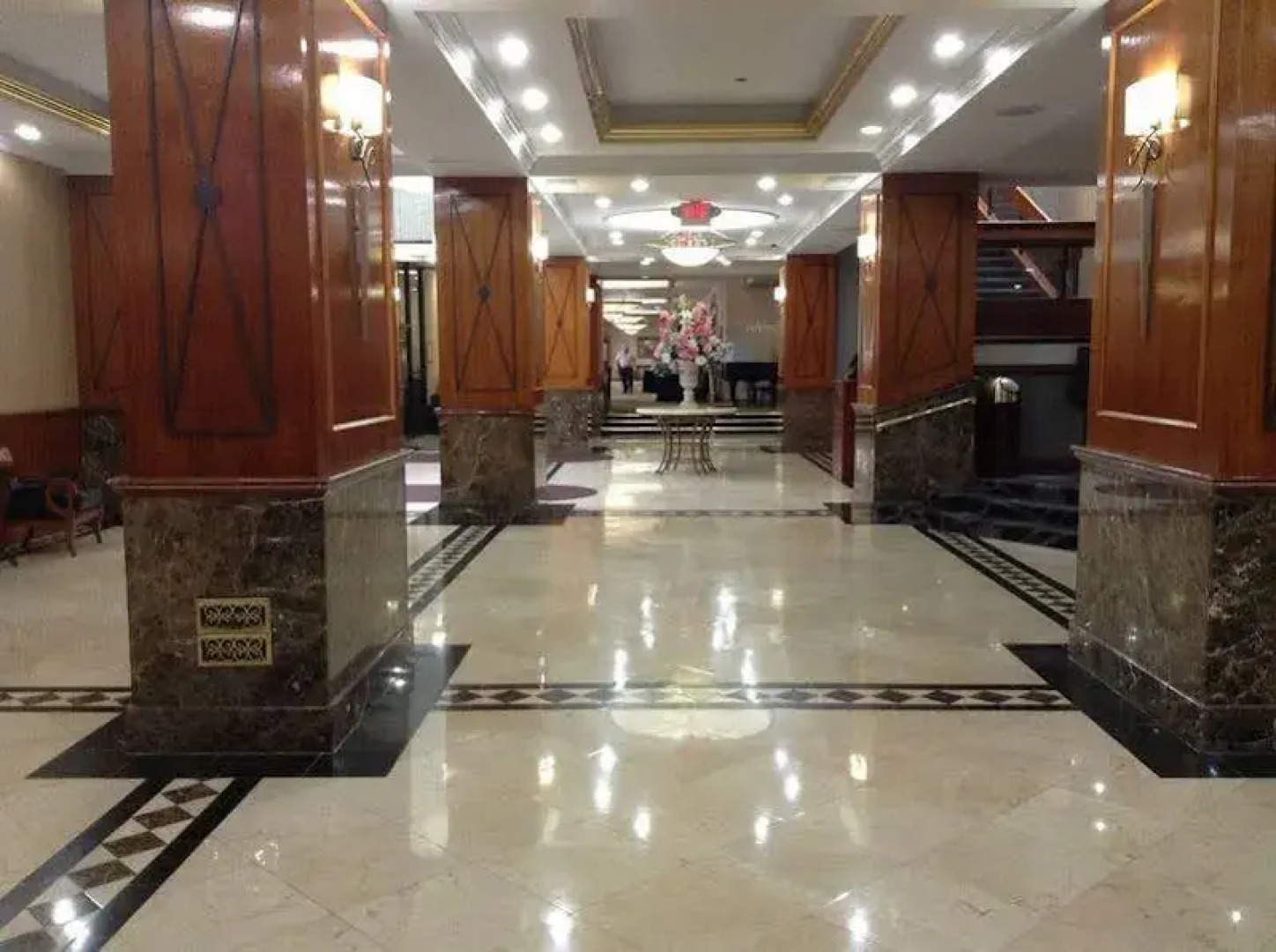 Clarion Hotel Empire Meadowlands