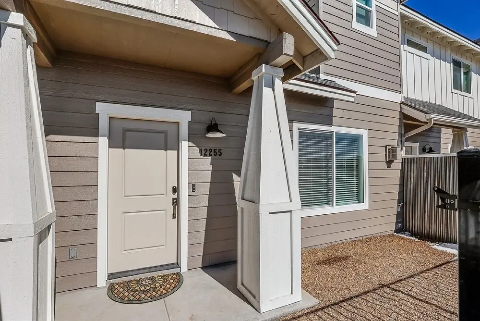 Bliss Flagstaff 55 3 Bedroom Townhouse by RedAwning