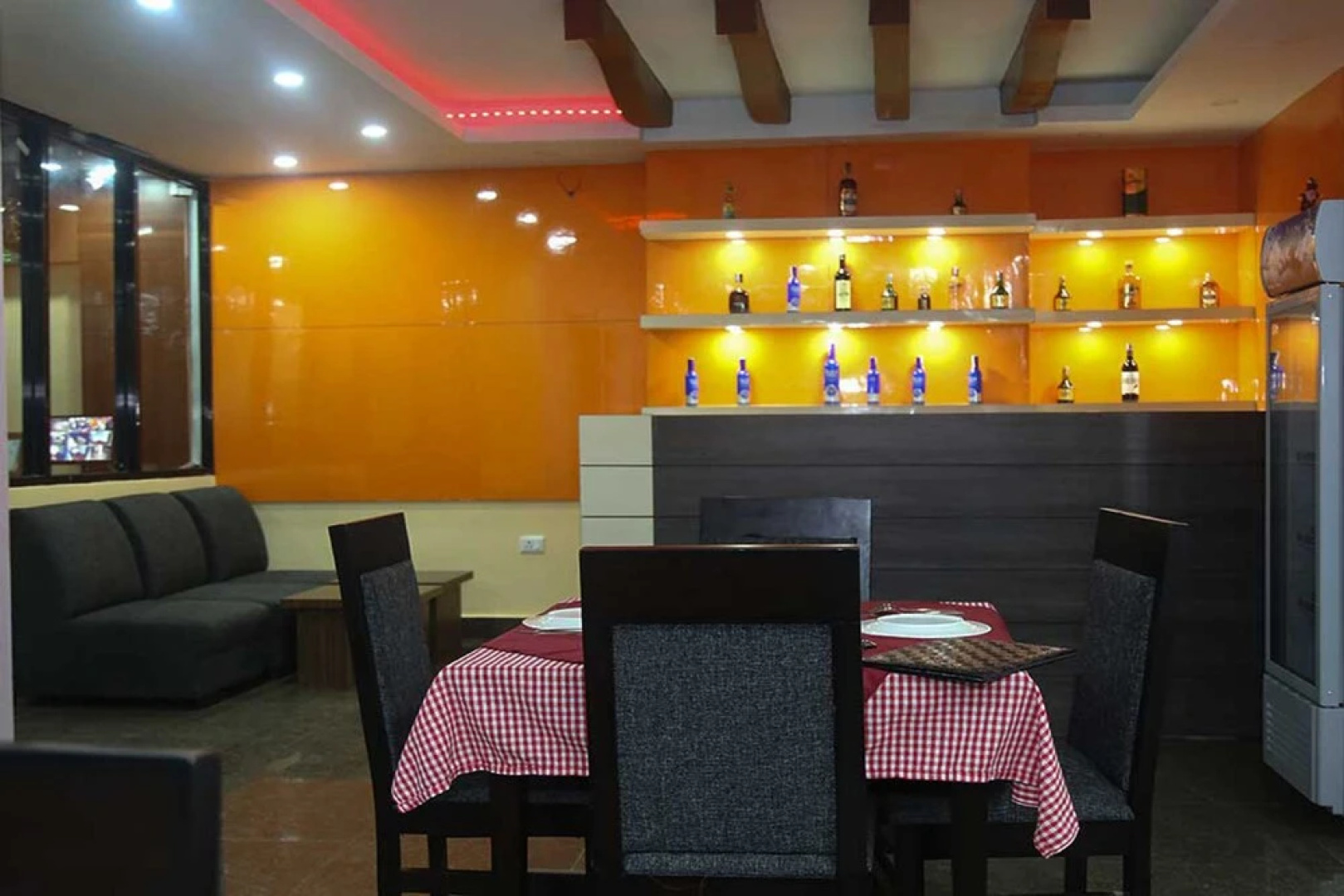 Hotel Aakash International