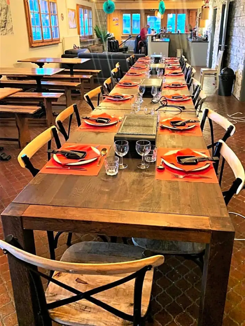 Freeride Hostel & Bar lounge