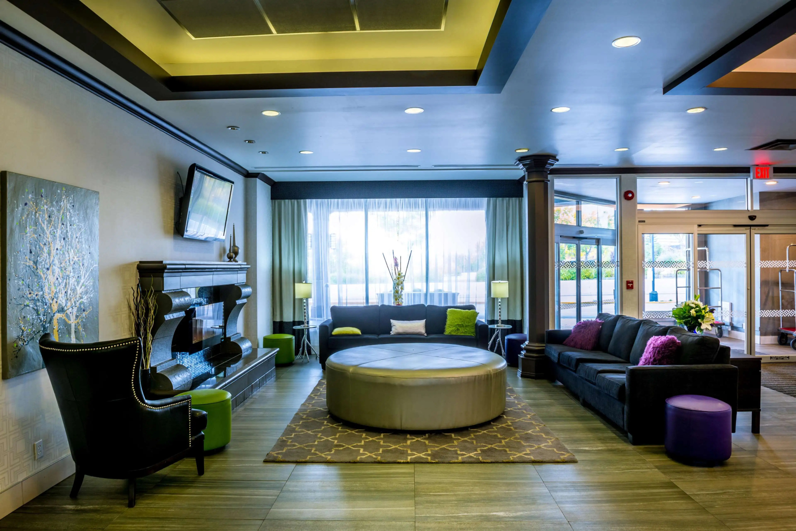 Best Western Plus Village Park Inn