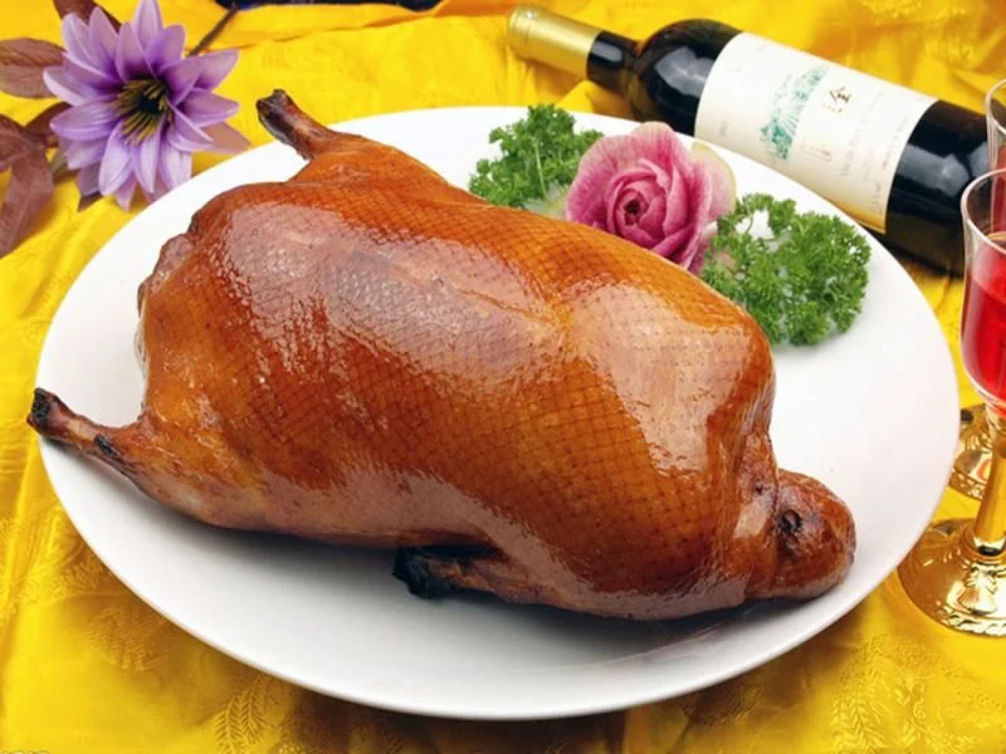 Qingdao Great Tang Harvest Hotel