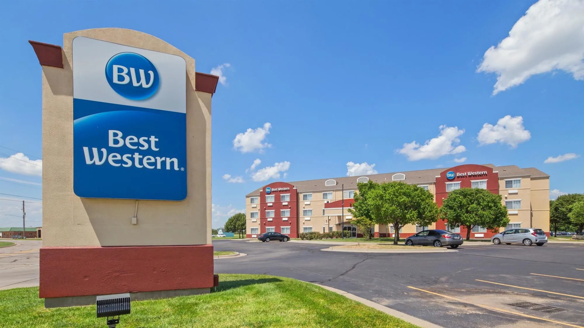 Best Western Governors Inn & Suites