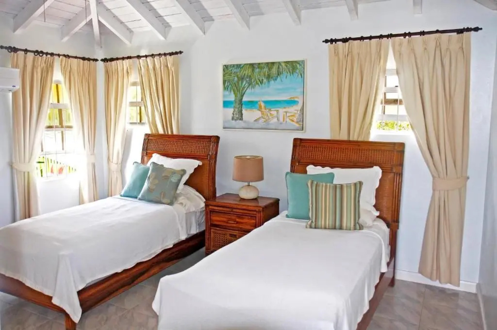 This is a Beachfront 3 Bedroom, 3 Bathroom Villa, Family-friendly Activities