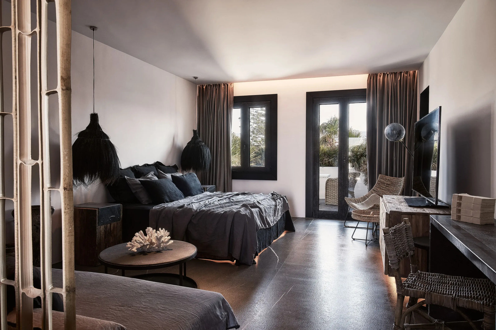 O by Myconian Collection