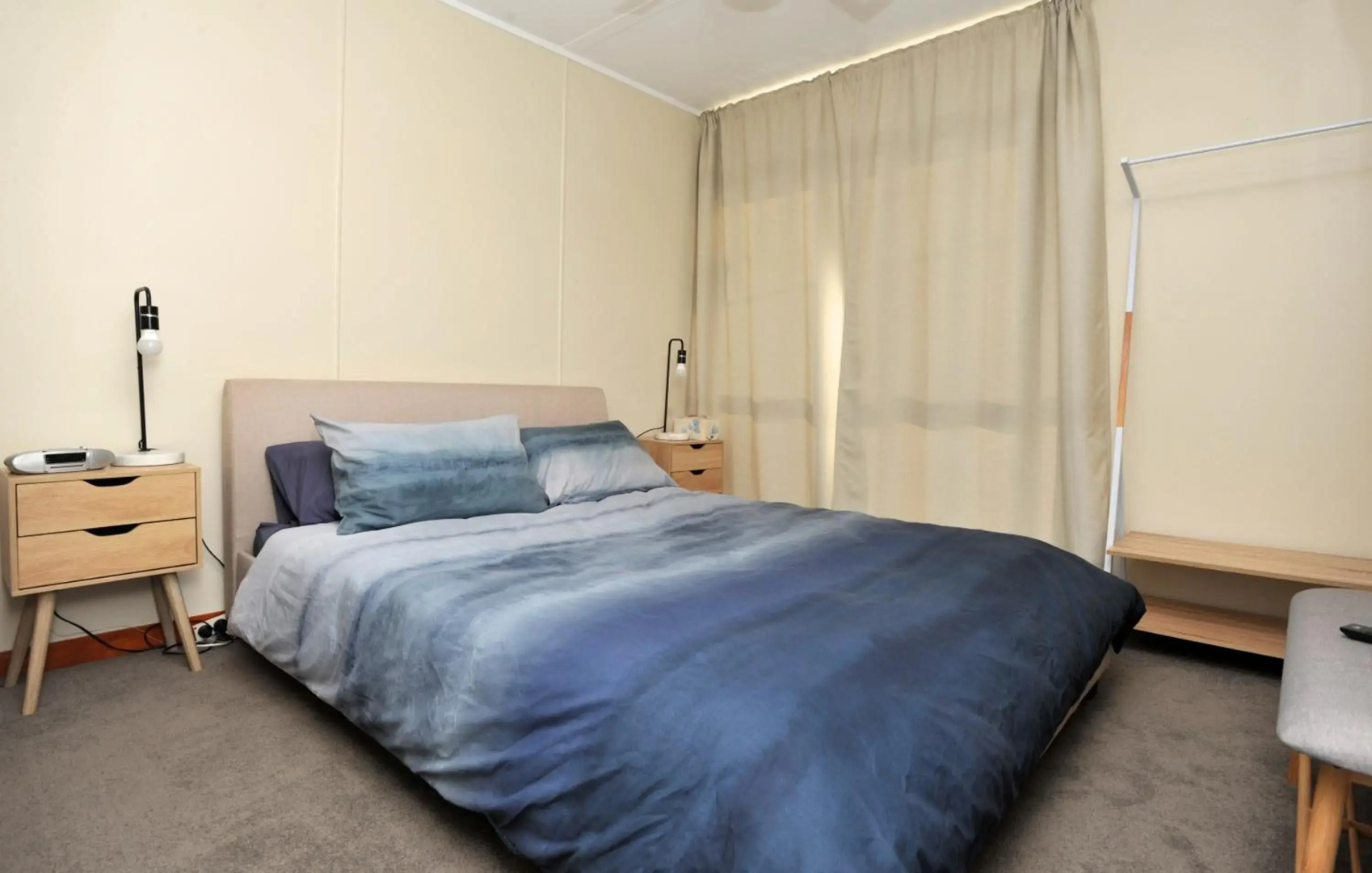 Investigator Beach Breeze Apartments U3