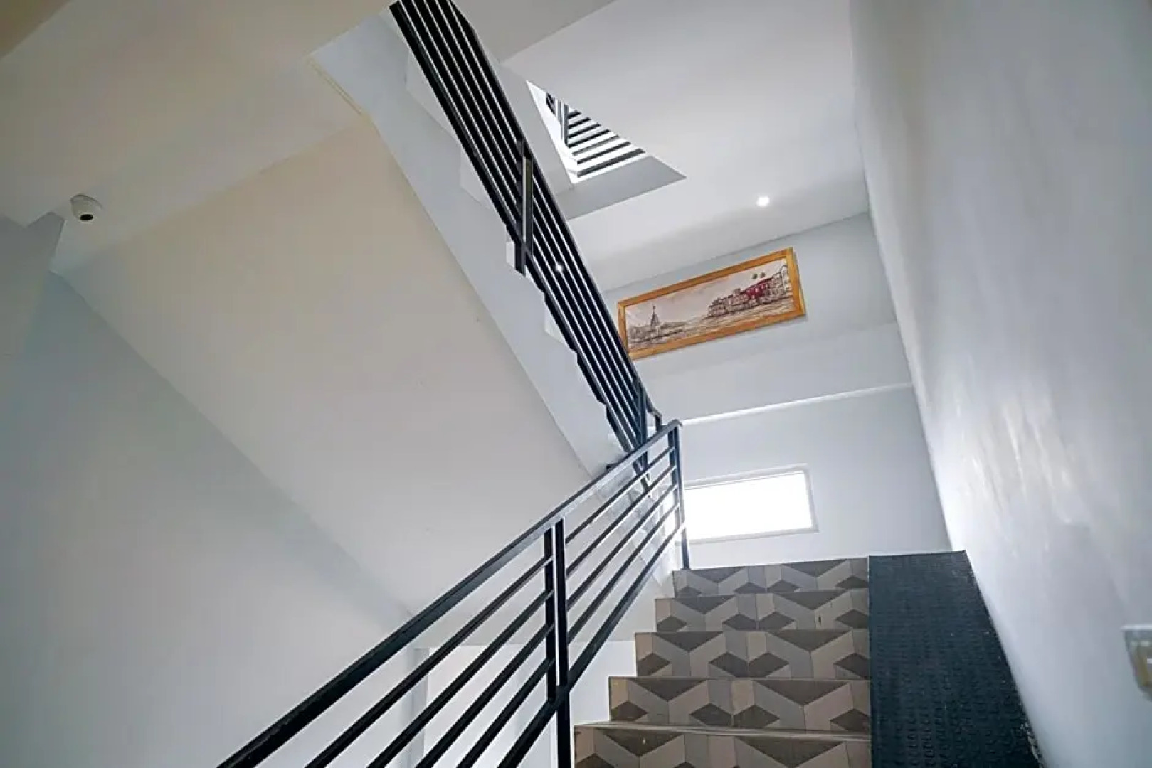 RedDoorz Premium @ Raja Hostel Syariah Lampung