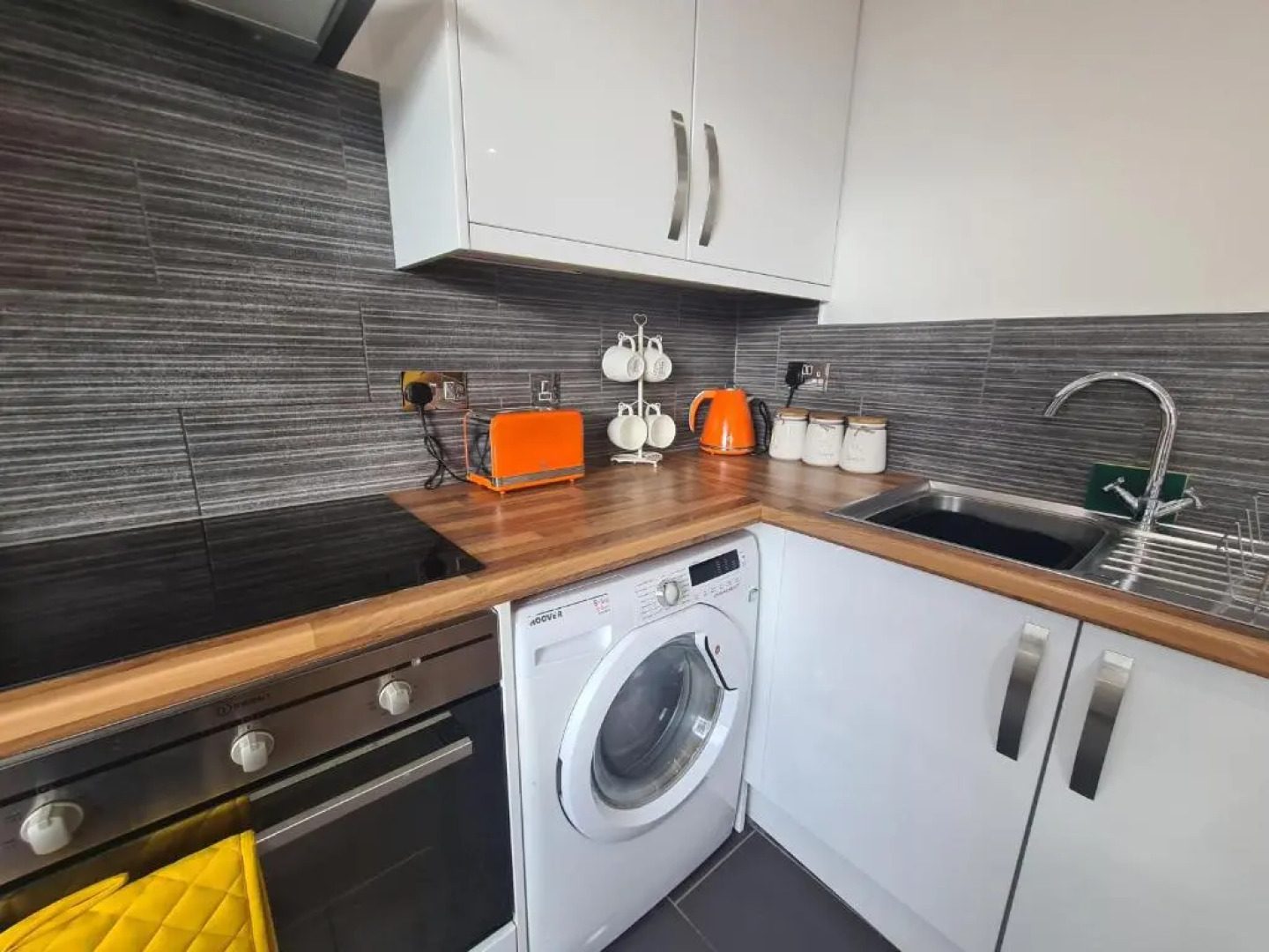 Leicester Luxury Apartments - S08