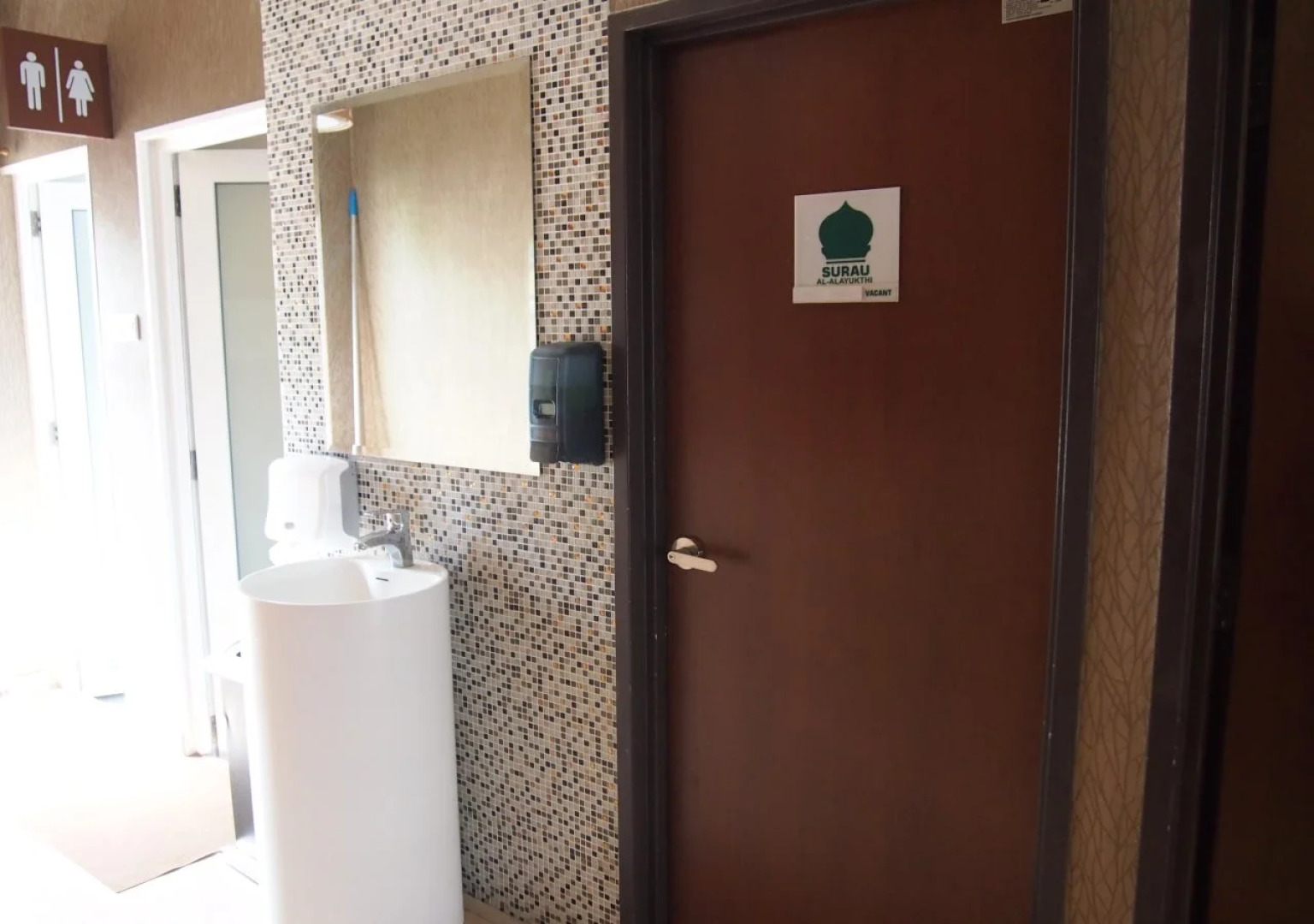 Sri Enstek Hotel - KLIA