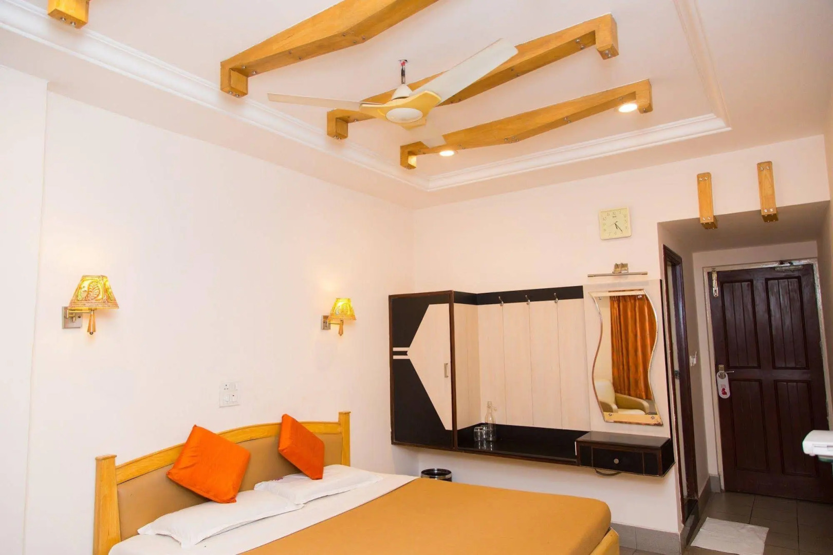 Hotel Kinnera Comforts