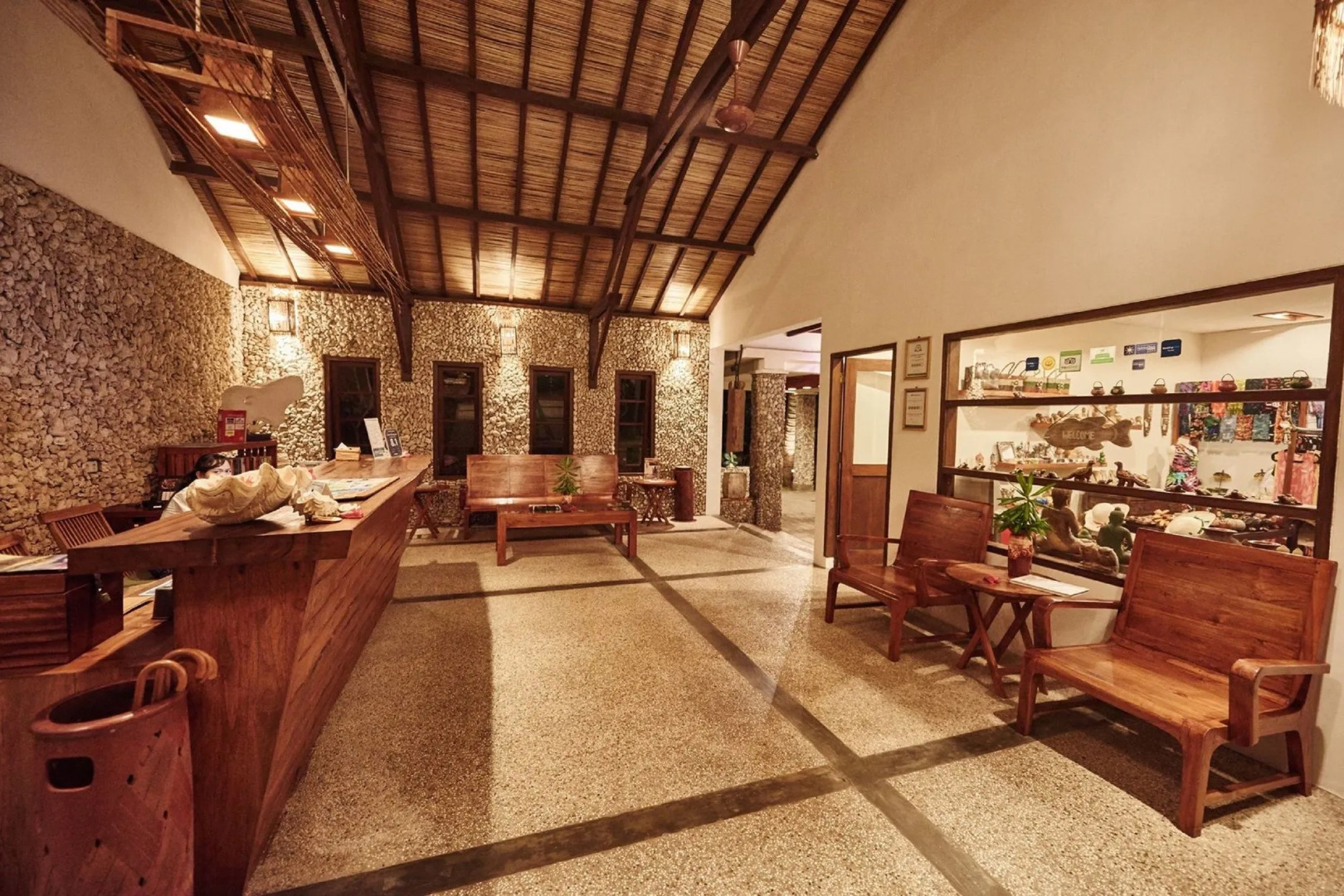 Cocotinos Sekotong, a Boutique Beach Resort & Spa