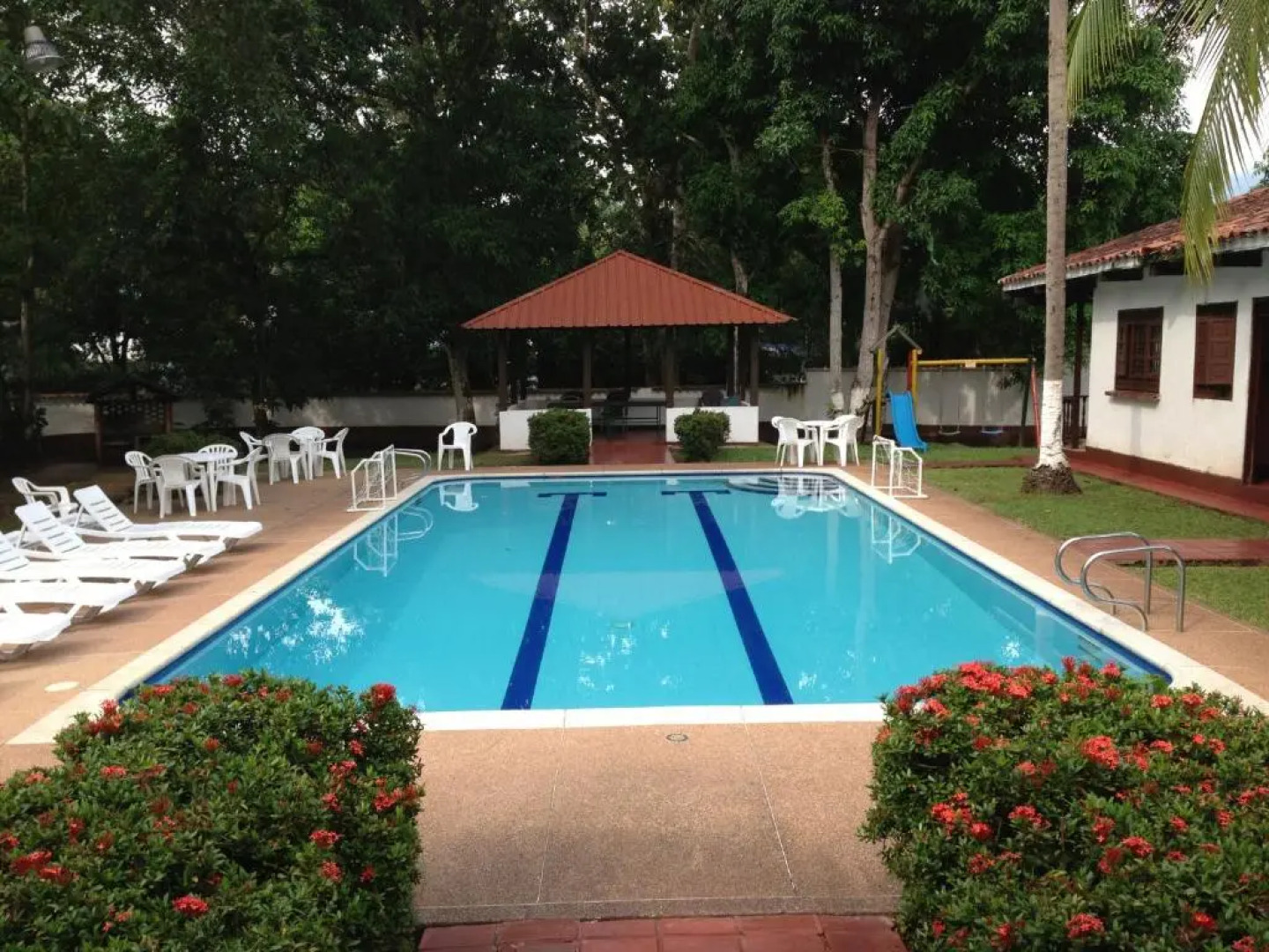 Hotel Campestre Mucura