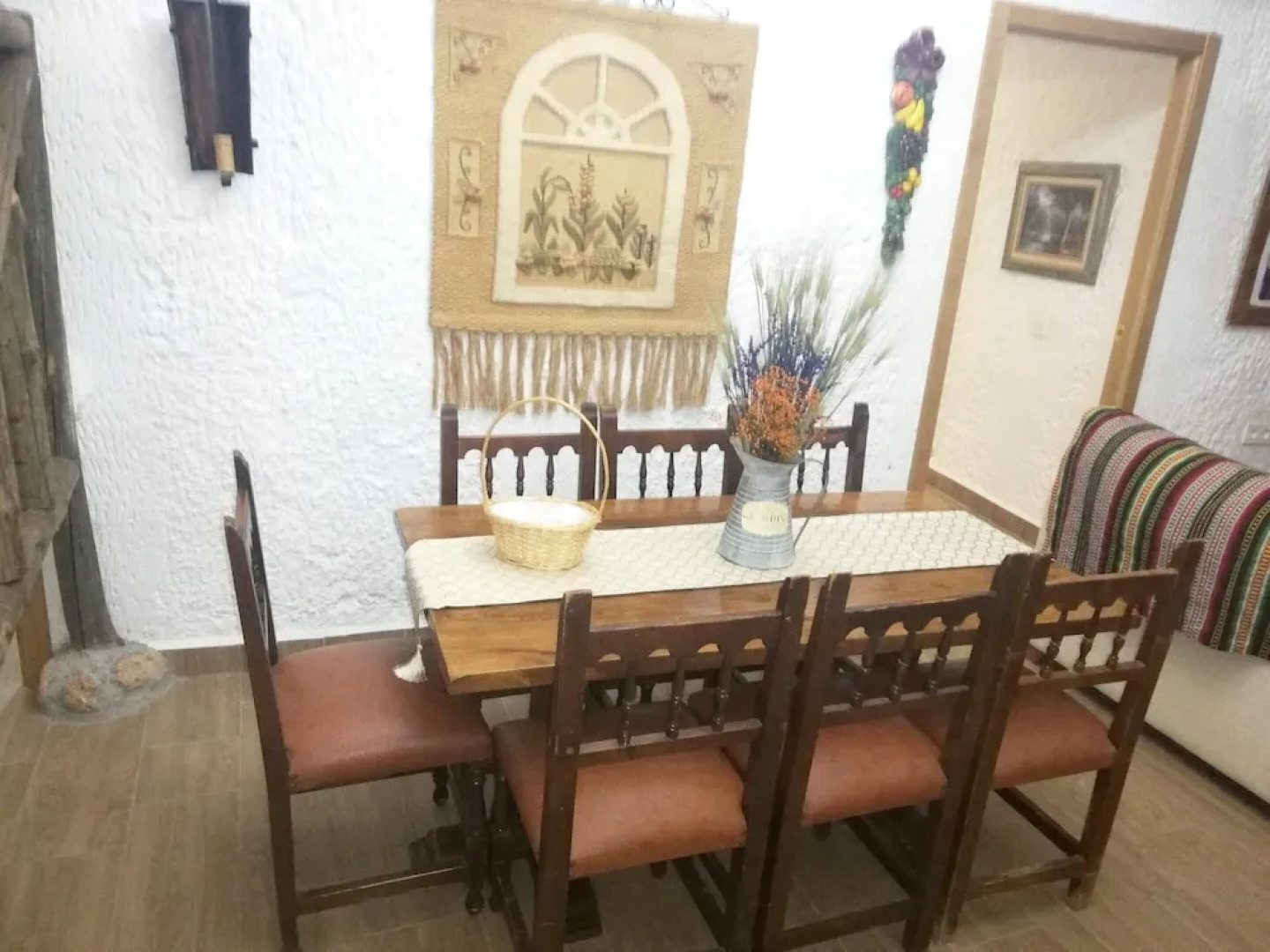 House With 4 Bedrooms in Guadix, With Wonderful Mountain View, Enclosed Garden and Wifi Near the Slopes