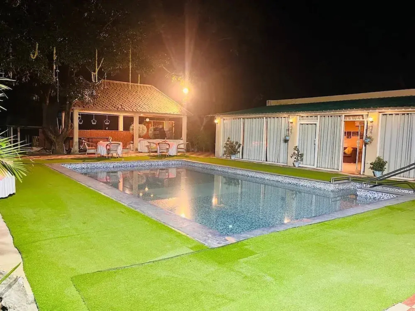 Kailash Farms Earthen Life