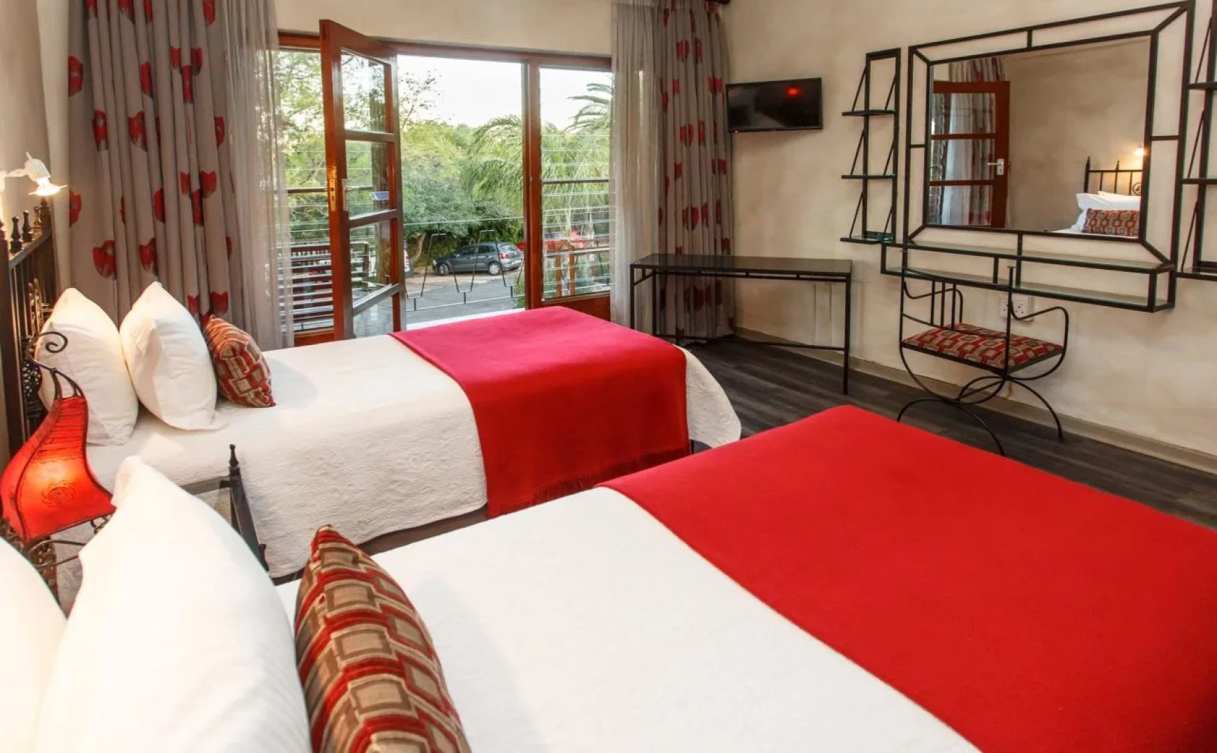 Miles B&B Guesthouse