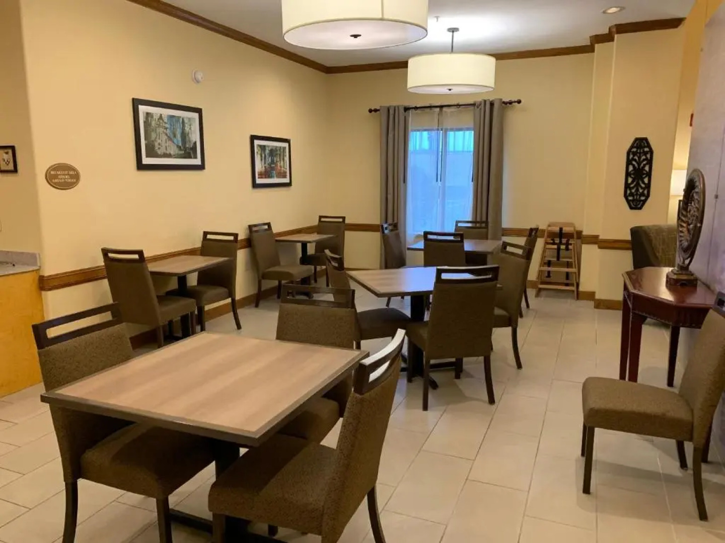 Comfort Inn & Suites