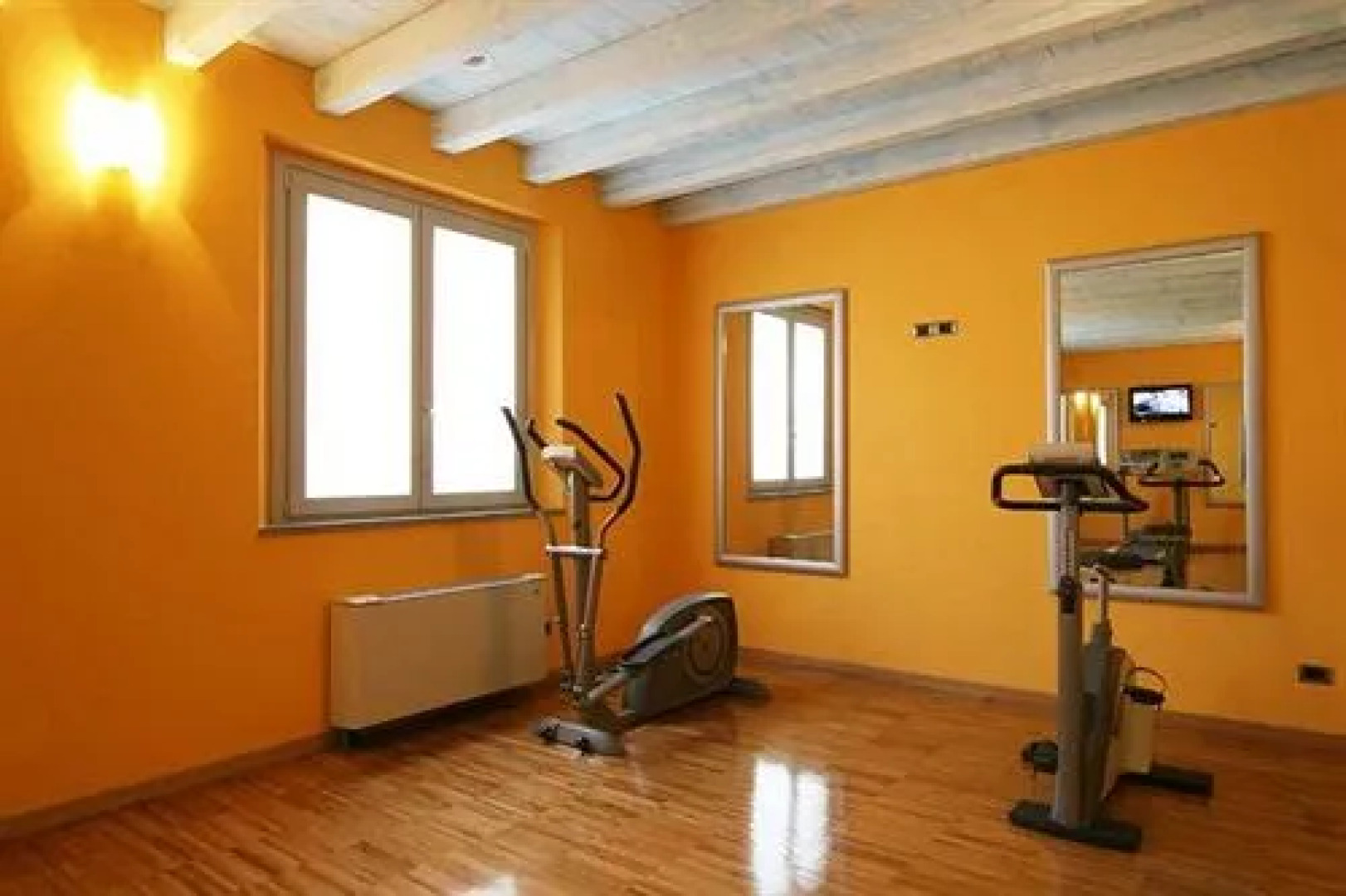 Bes Hotel La Muratella