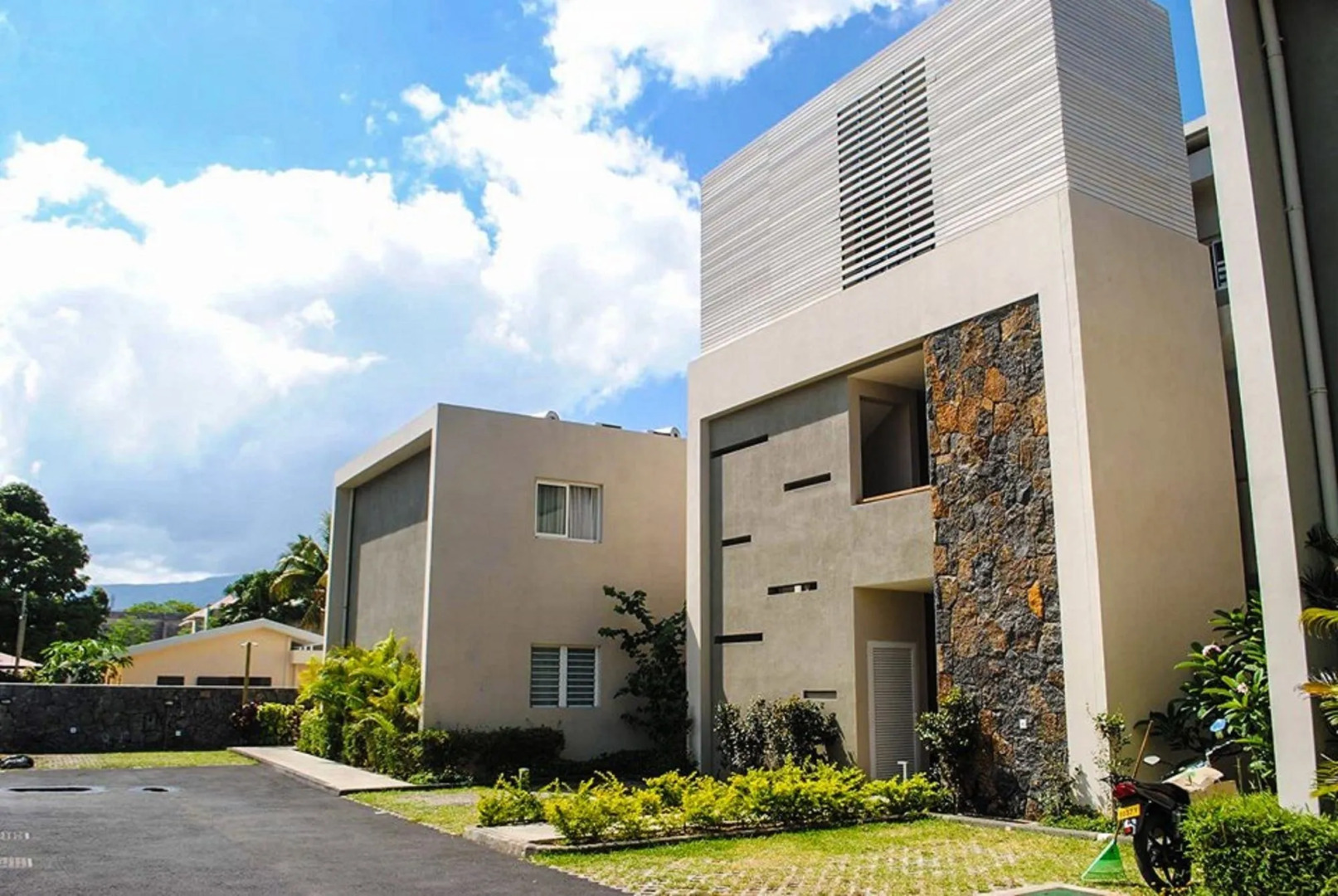 Lescale By Dream Escapes