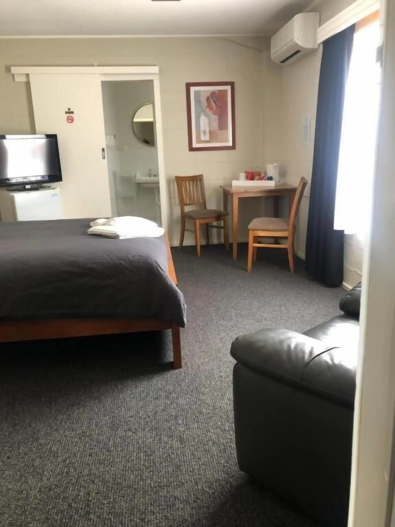 Kookaburra Ski Lodge