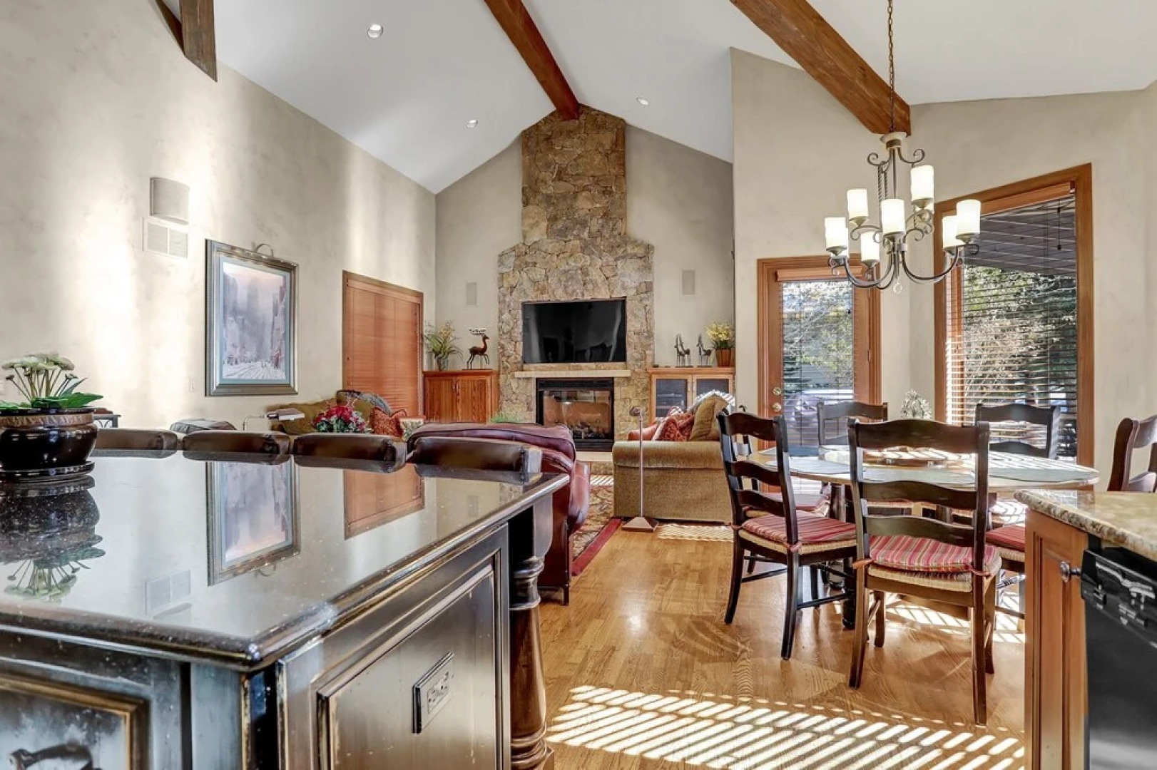 Sprawling Arrowhead W/ Pool & Hot Tub 6 Bedroom Home