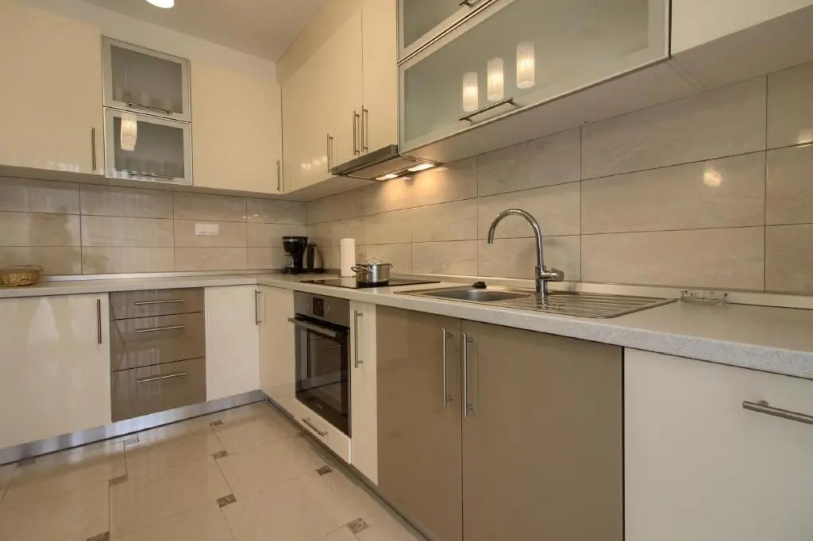 Charming villa Aurora with private pool 200m from the beach for up to 10 persons