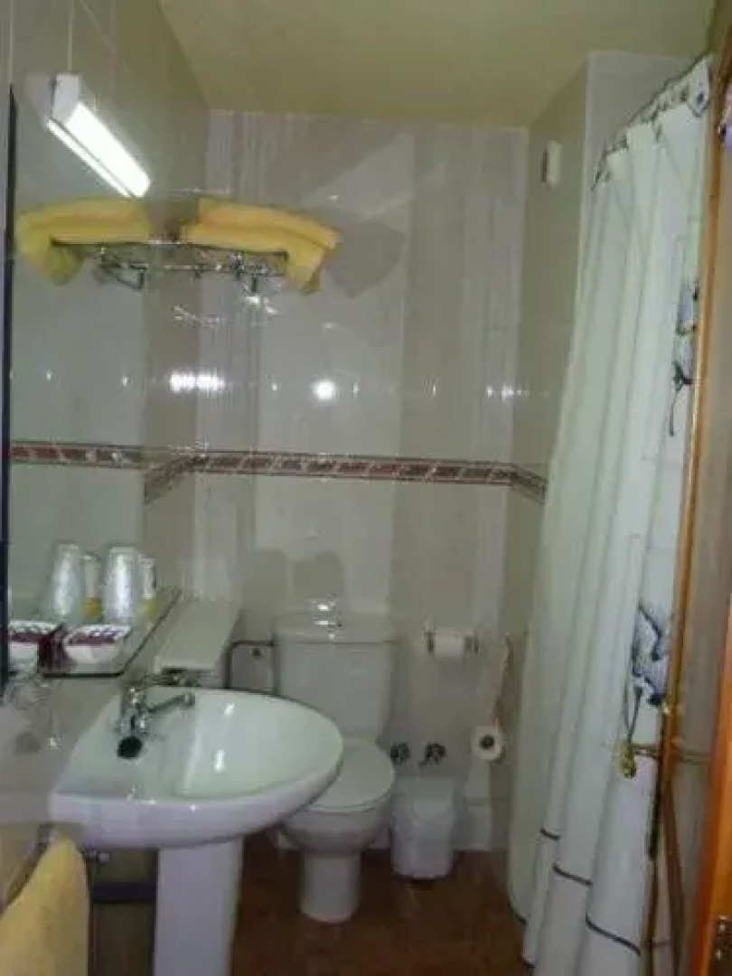 Hostal Escuils