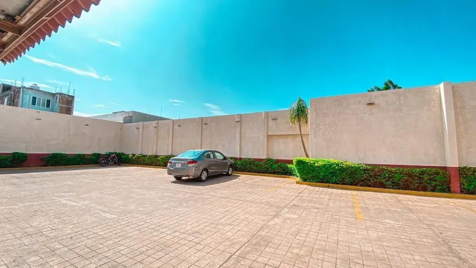 Hotel Express Inn Juchitan