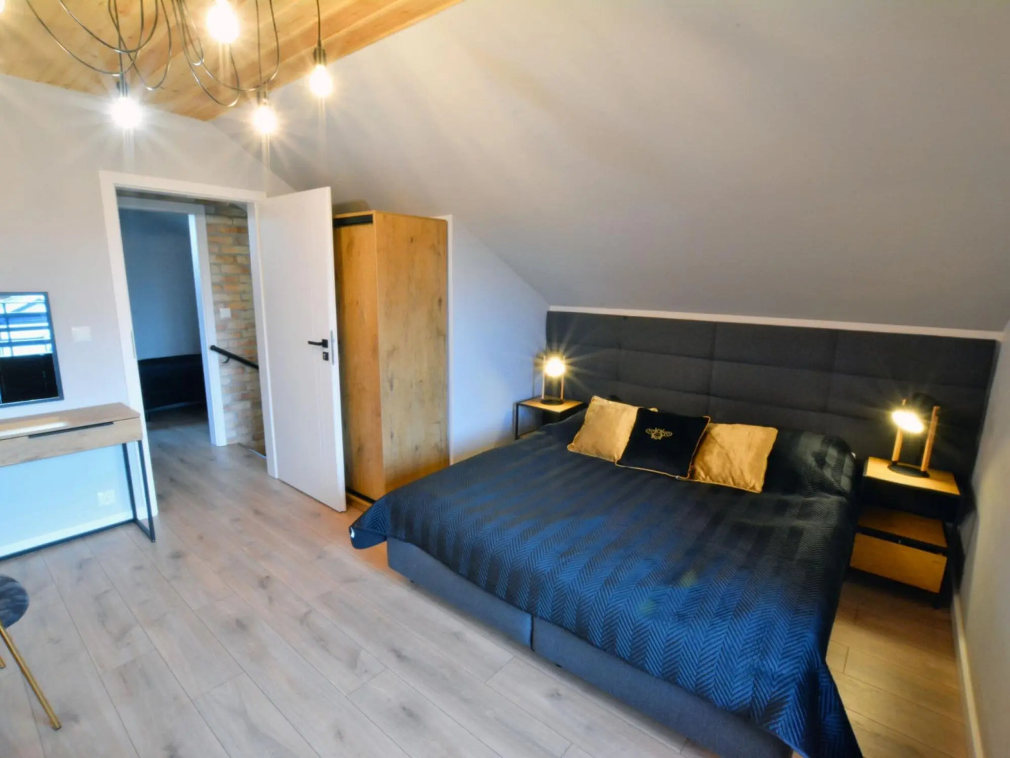 Holiday resort with sauna and jacuzzi, Mielenko